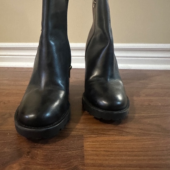 Coach Hana Bootie - Size 10 - Picture 2 of 5